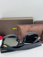 Tomford - Image 4