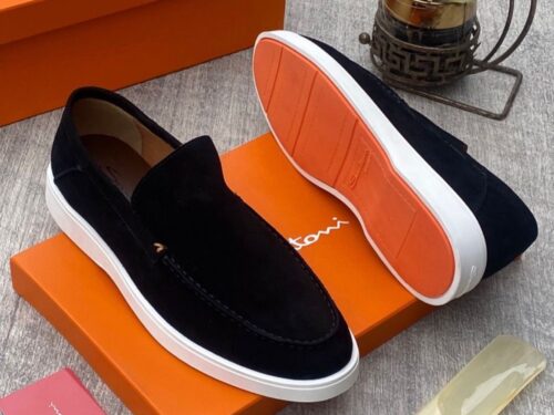 Shoe