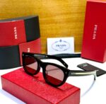 Prada - Image 3