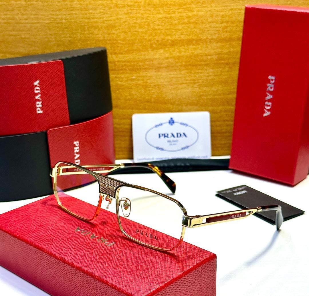 4d96e447-d1ba-46a7-a62d-c00948282e8a-3 Prada - Image 1