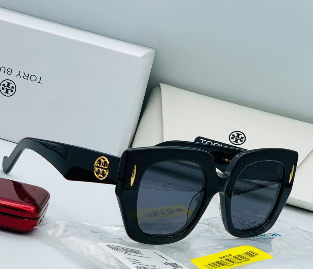 6d4306e0-dca0-4a39-877c-06e89fabcdc1 Tory Burch - Image 1